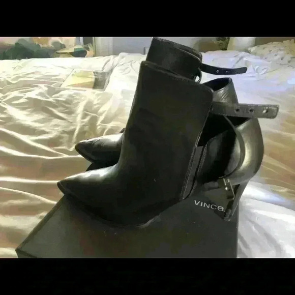 🛑Super sale 🛑VINCE Calla boots size 9US - Picture 5 of 6